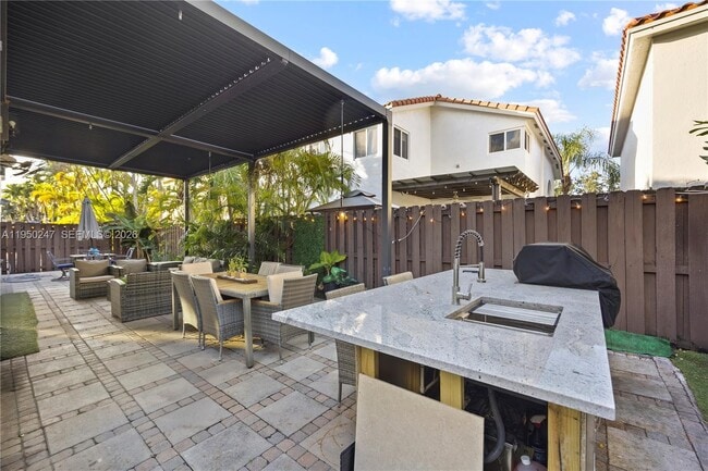 Foto del edificio - 11243 NW 58th Terrace