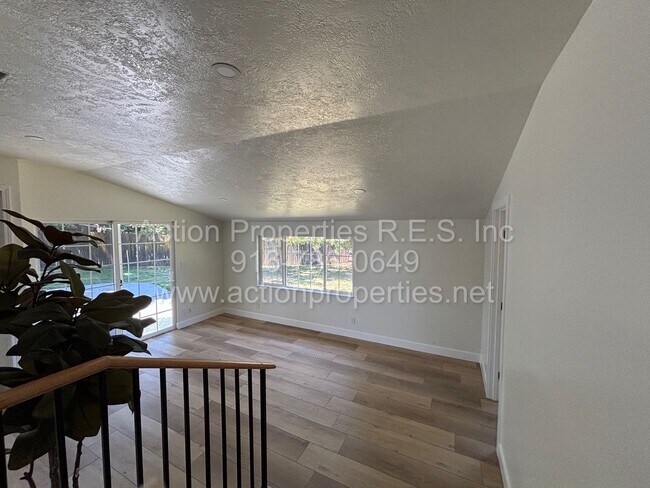 Building Photo - Modern Beauty of Downtown Roseville - 3 Be...