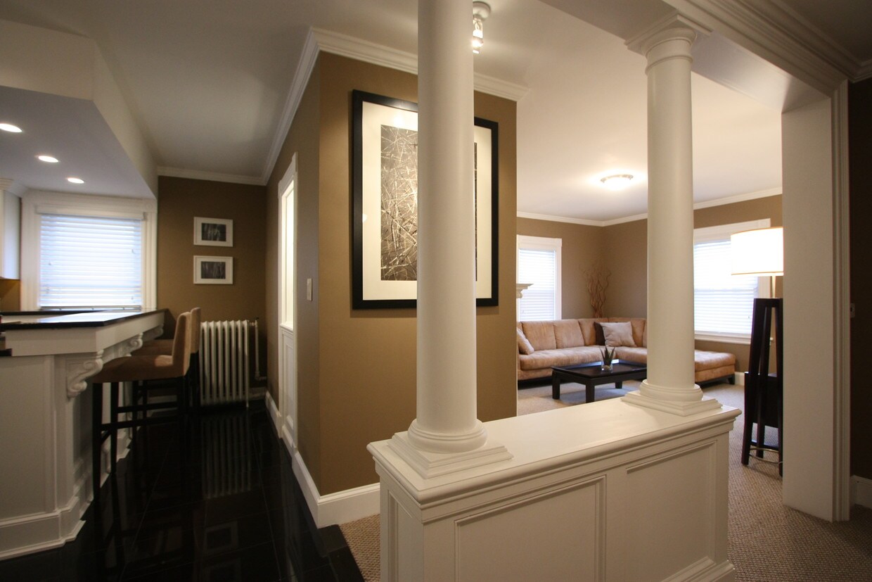 Primary Photo - 566 Prospect Ave