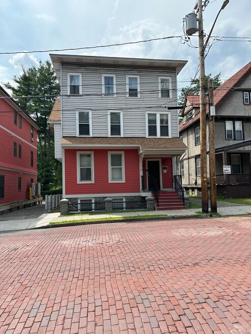 Building Photo - 408 Stewart Ave.