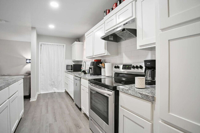 Building Photo - Remodeled 4-Bedroom for August 2026 Move in