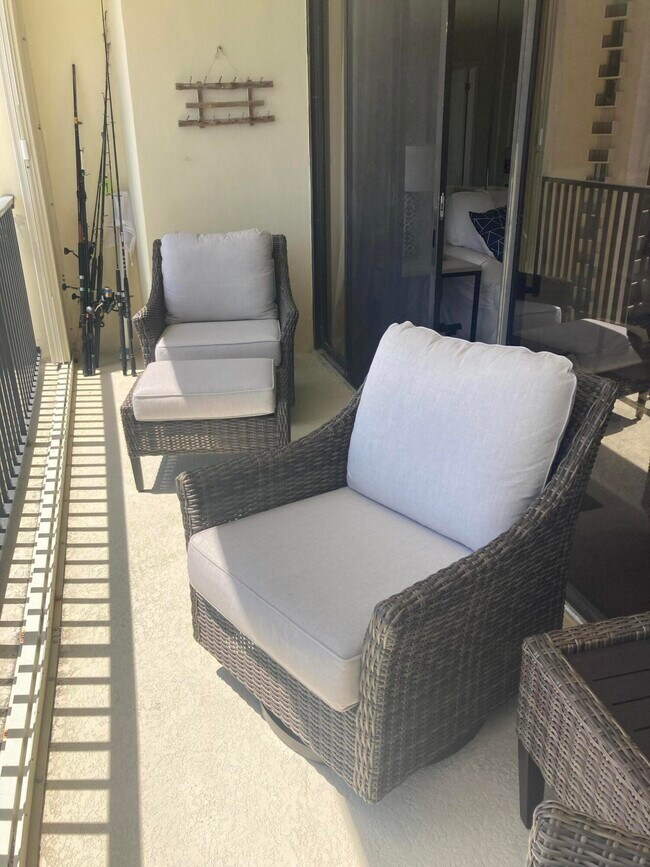 Foto del edificio - 400 Ocean Trail Way