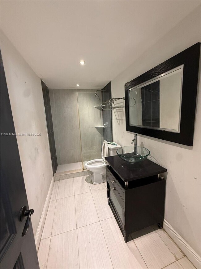 Foto del edificio - 9760 SW 184th St