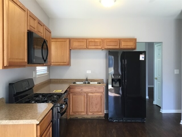 Building Photo - 355 Pheasant Chase Drive