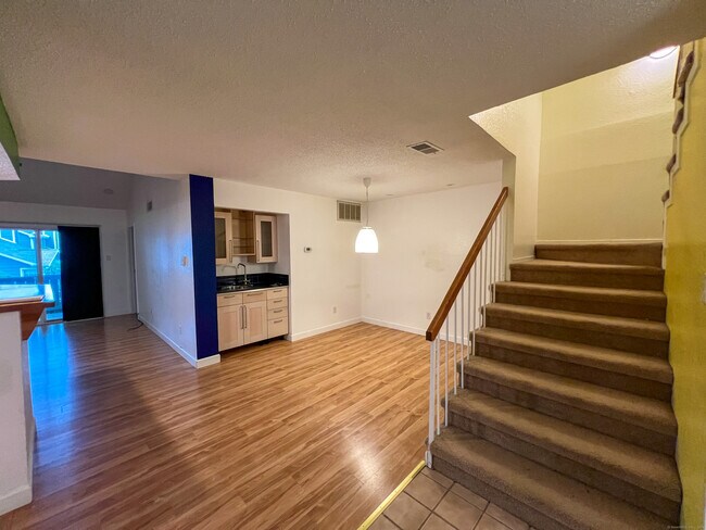 Building Photo - 99 Spyglass Cir