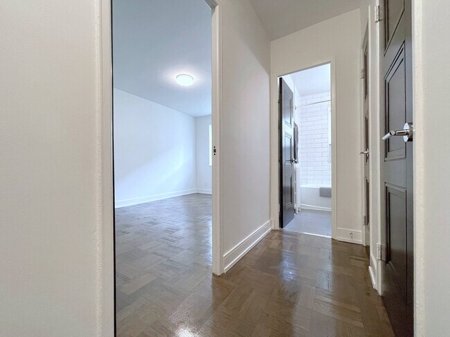 Photo du bâtiment - 140 Kingston Road