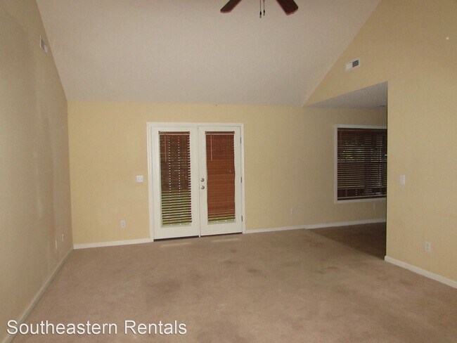 Building Photo - 4 br, 2 bath House - 1273 Glastonbury Rd