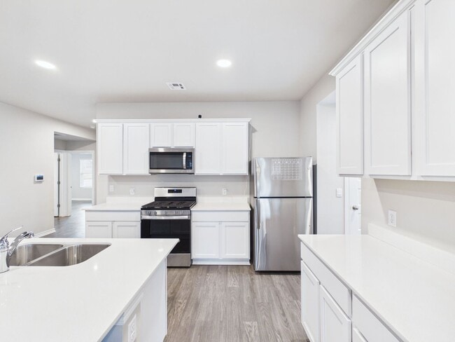 Foto del edificio - 7604 SW Grant Ave