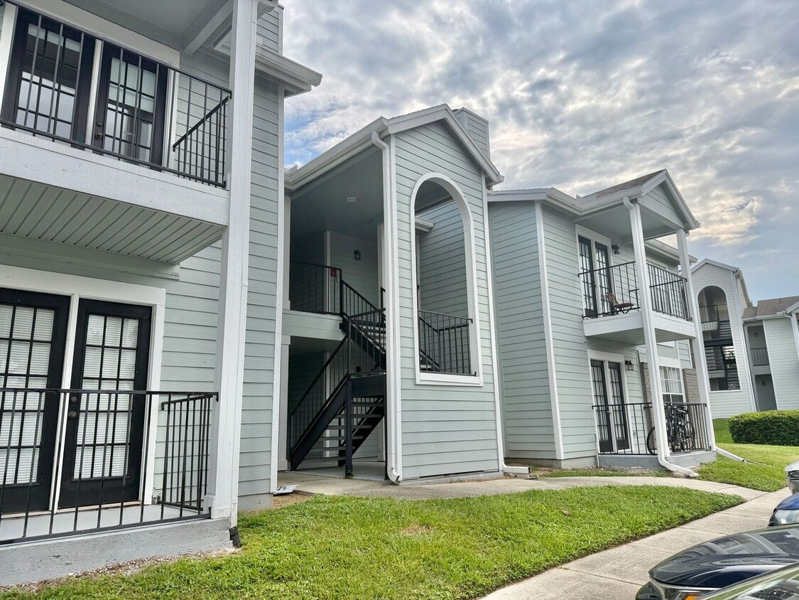 Orlando - 1 Bedroom, 1 Bathroom - $1,295.00 - Orlando - 1 Bedroom, 1 Bathroom - $1,425.00