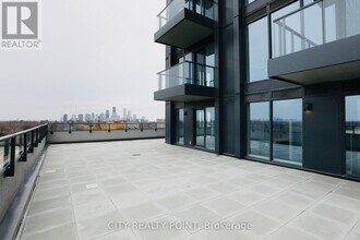 Building Photo - 2525 Bathurst St