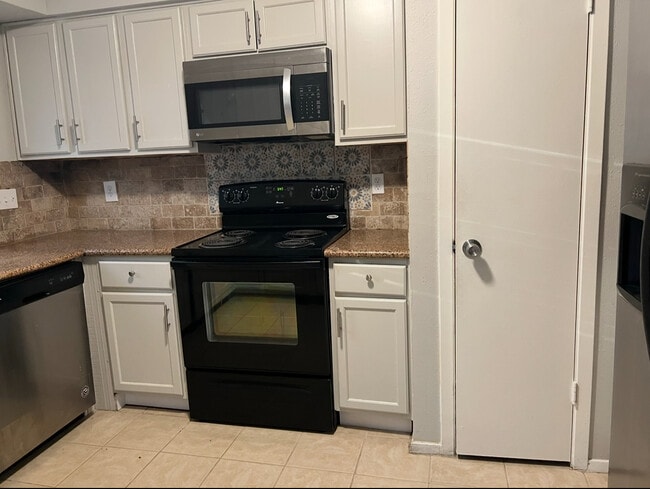 Foto del edificio - 20003 Rustlewood Dr