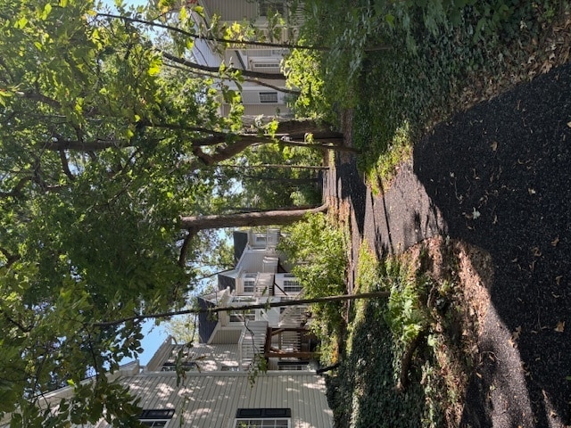 Foto del edificio - 301 W Treehouse Ln