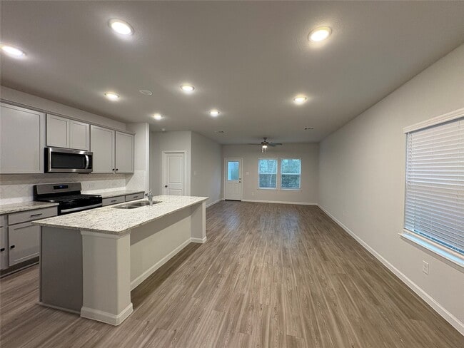 Foto del edificio - 56 Valiant Ridge Trail