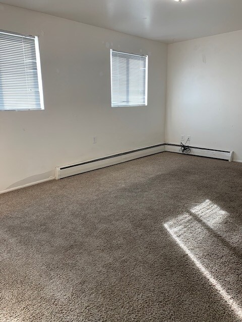 Building Photo - 3050 Madison Ave