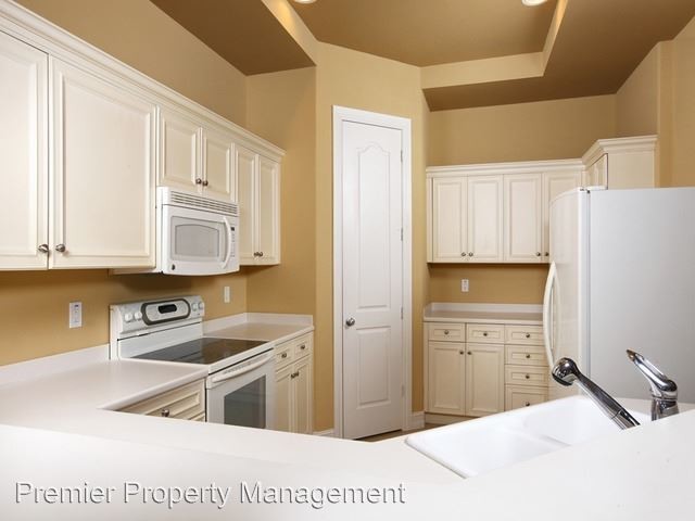 Building Photo - 3 br, 3.5 bath House - 1399 Serrano Circle