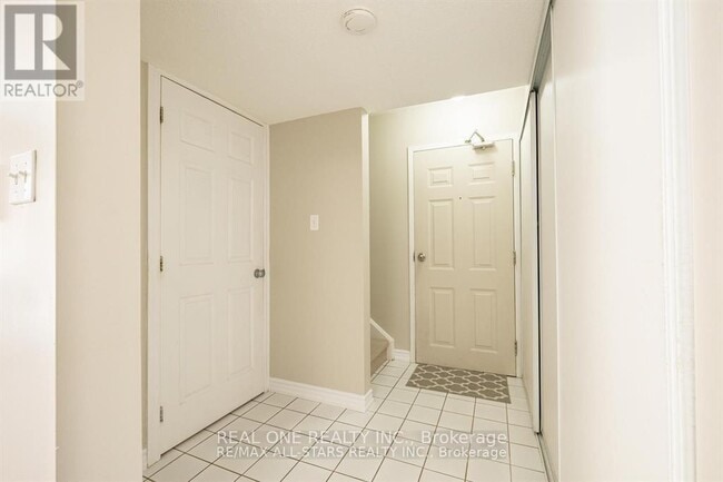 Building Photo - 1 Testa Rd