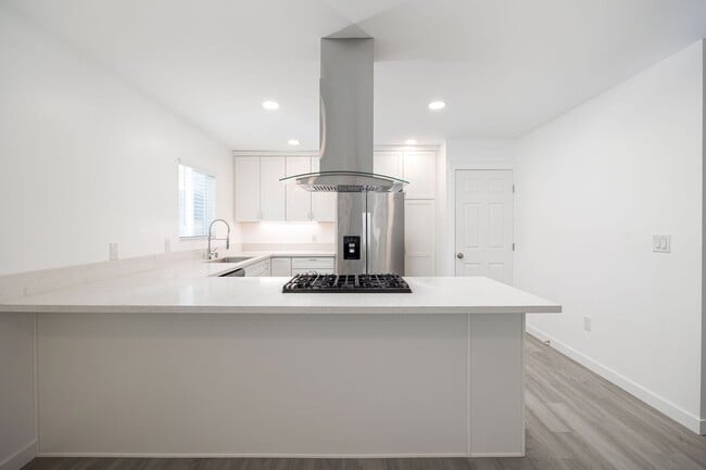 Building Photo - Cozy brand new 2bed/1bath now available in...