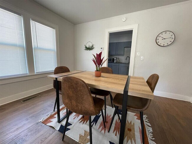 Foto del edificio - 1131 NW 47th St