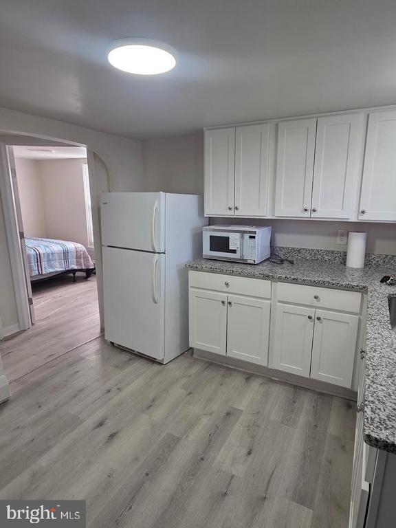 Foto del edificio - 480 W South St