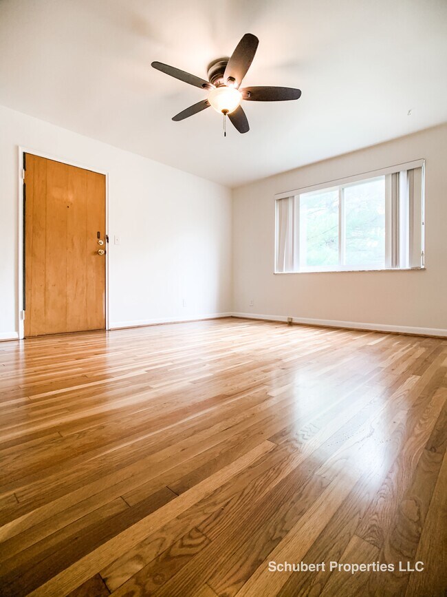 Building Photo - 3150 Schubert Ave