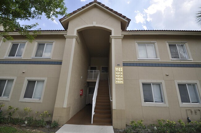 Building Photo - 10600 Okeechobee Blvd