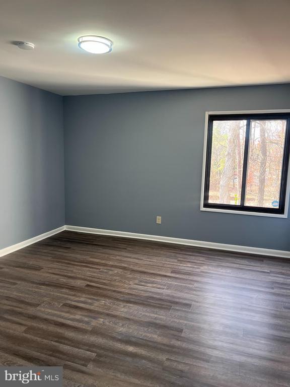 Building Photo - 10100 Campus Way S