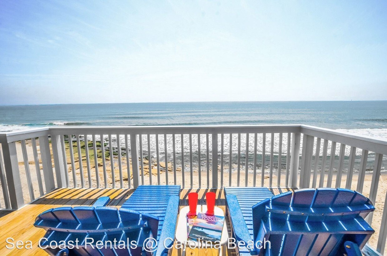 Primary Photo - 2124 Surfrider Ct