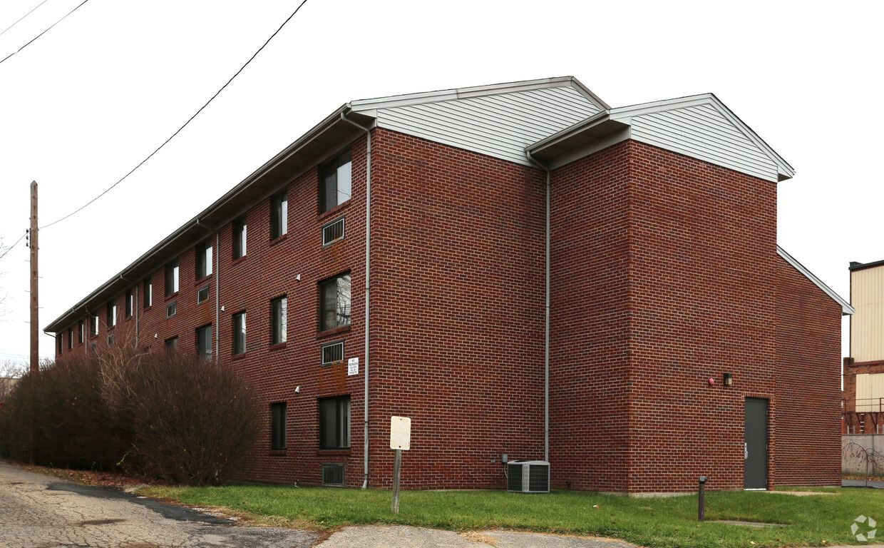 Foto del edificio - Goodwill Village Apartments