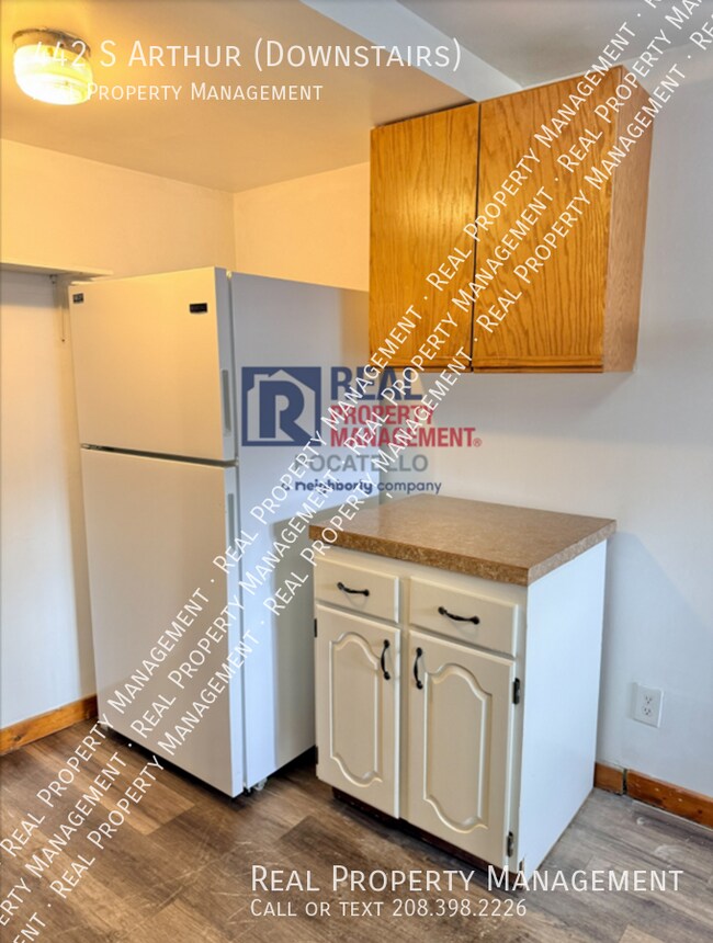 Foto del edificio - 442 S Arthur Ave