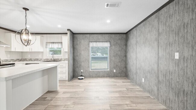 Building Photo - 30239 Clearview Dr
