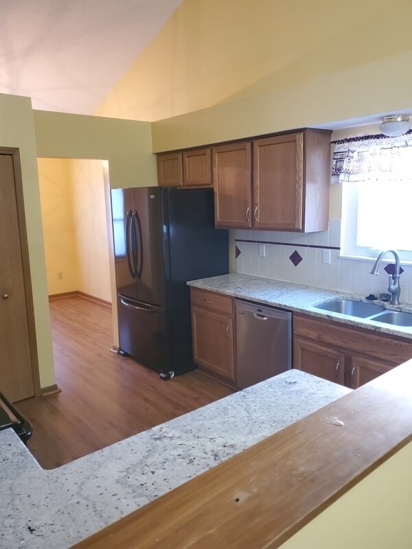 Foto del edificio - 7373 Emerald Tree Drive, Canal Winchester,...
