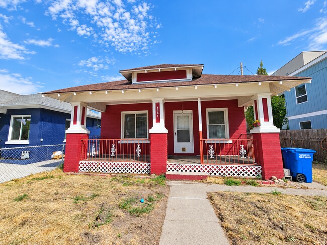 Building Photo - 1061 S Jefferson St