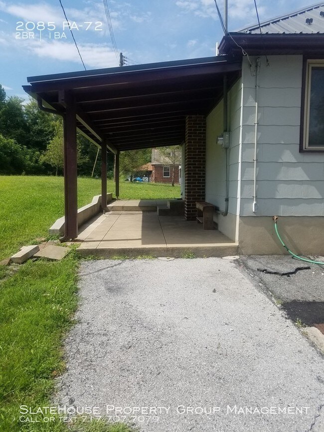 Building Photo - 2085 PA-72