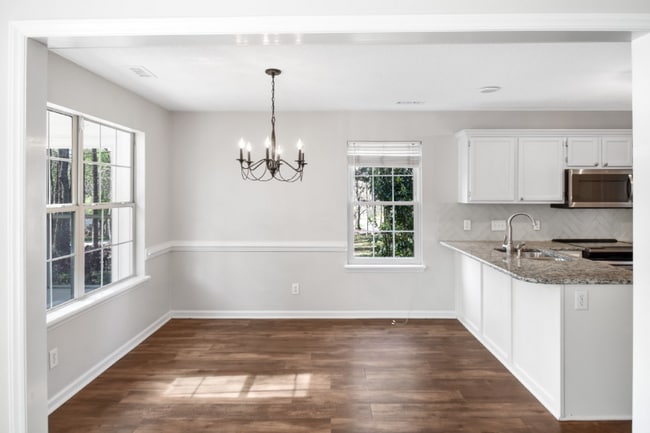 Building Photo - 101 Bracken Trail Cir