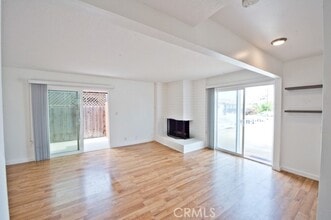 Building Photo - 219 Avenida Granada