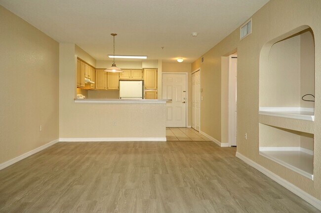 Foto del edificio - Lovely 2 bedroom 2 bath Condo in Audubon V...