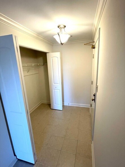 Foto del edificio - 1655 Lake Cook Rd