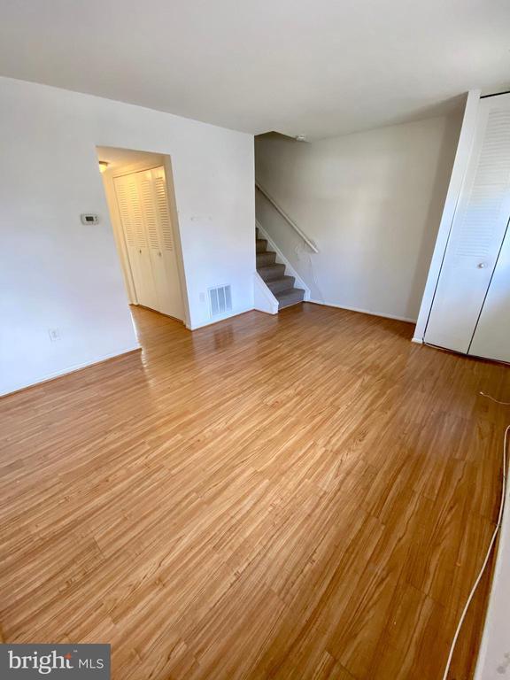 Foto del edificio - 2 Heritage Ct