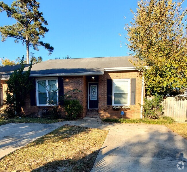 For Rent by Owner in Bonaire, GA