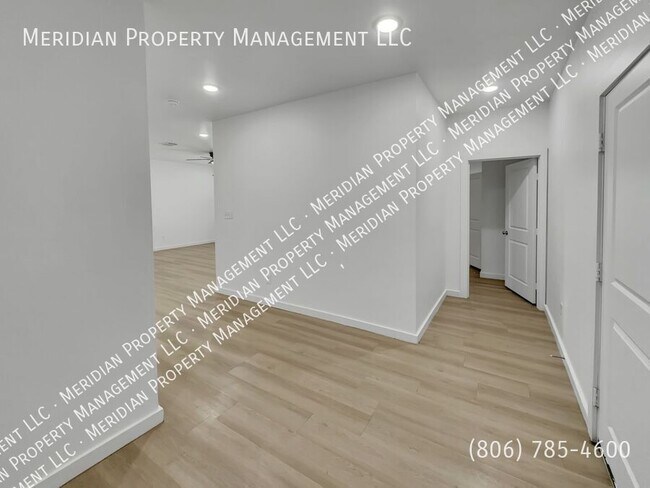 Building Photo - 5719 Kemper St