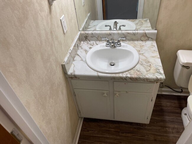 Building Photo - BOTANY TOWNHOMES