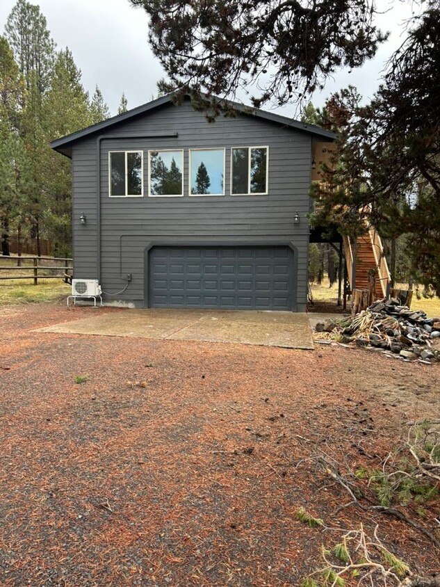 Foto principal - Newly Remodeled Home in Desirable Oregon W...