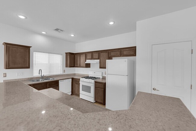 Foto del edificio - 3 Bedrooms, 2 Bathroom single story home i...