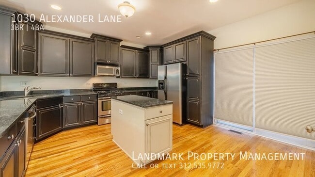 Building Photo - 1030 Alexander Ln