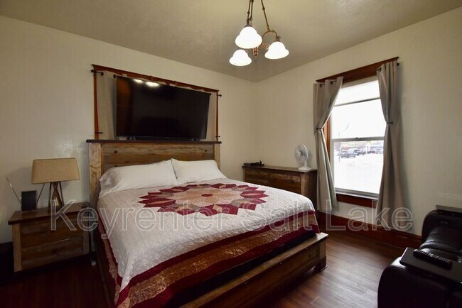 Foto del edificio - 1312 Washington Blvd