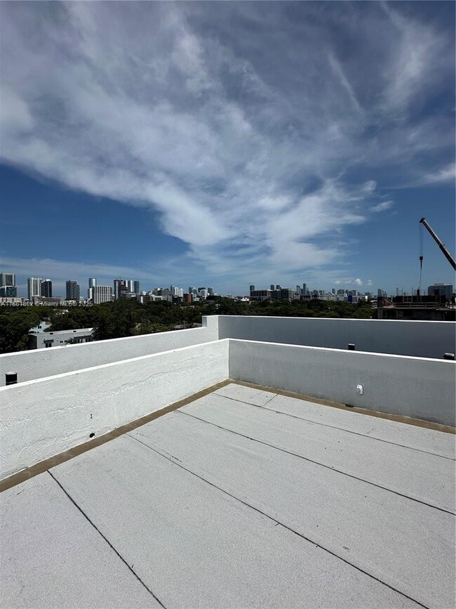 Building Photo - 3422 NW 5th Ave