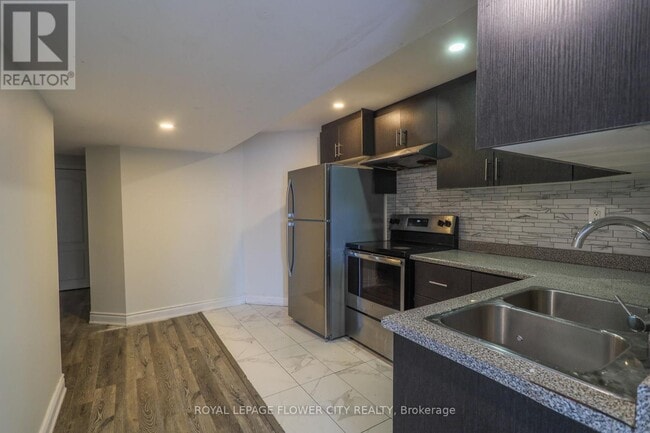 Building Photo - 49 Pellegrino Rd