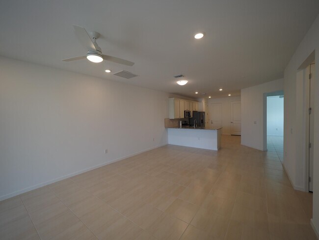 Building Photo - 9897 Bright Water Dr