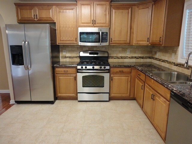 Building Photo - 2631 Abbotts Glen Drive