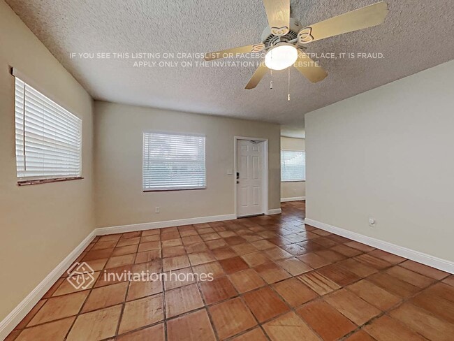 Building Photo - 10380 SW 26th St